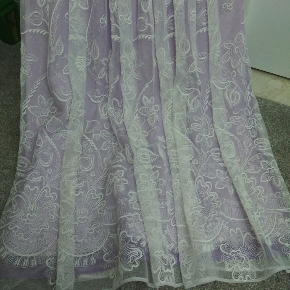 NWT Sz 6 Burberry White Lace and Lavender Dress - Picture 2 of 16